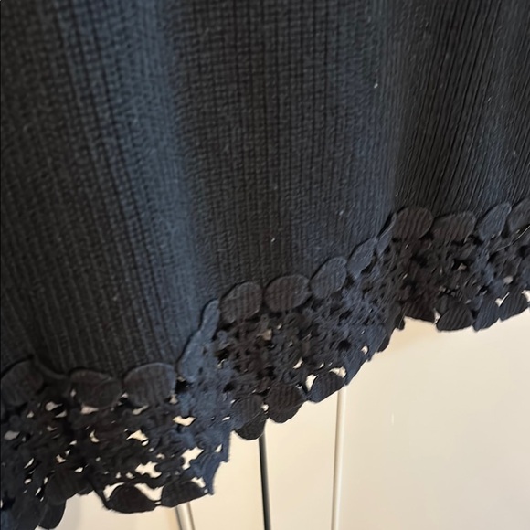 Peck & Peck small Black Sweater with Lace Trim - Picture 3 of 5